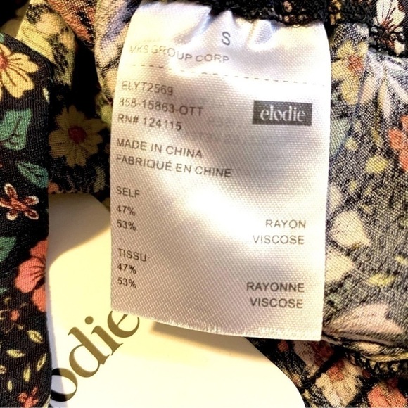 NWT Elodie Black Floral Long Sleeve Crop Top Size Small - Picture 8 of 12